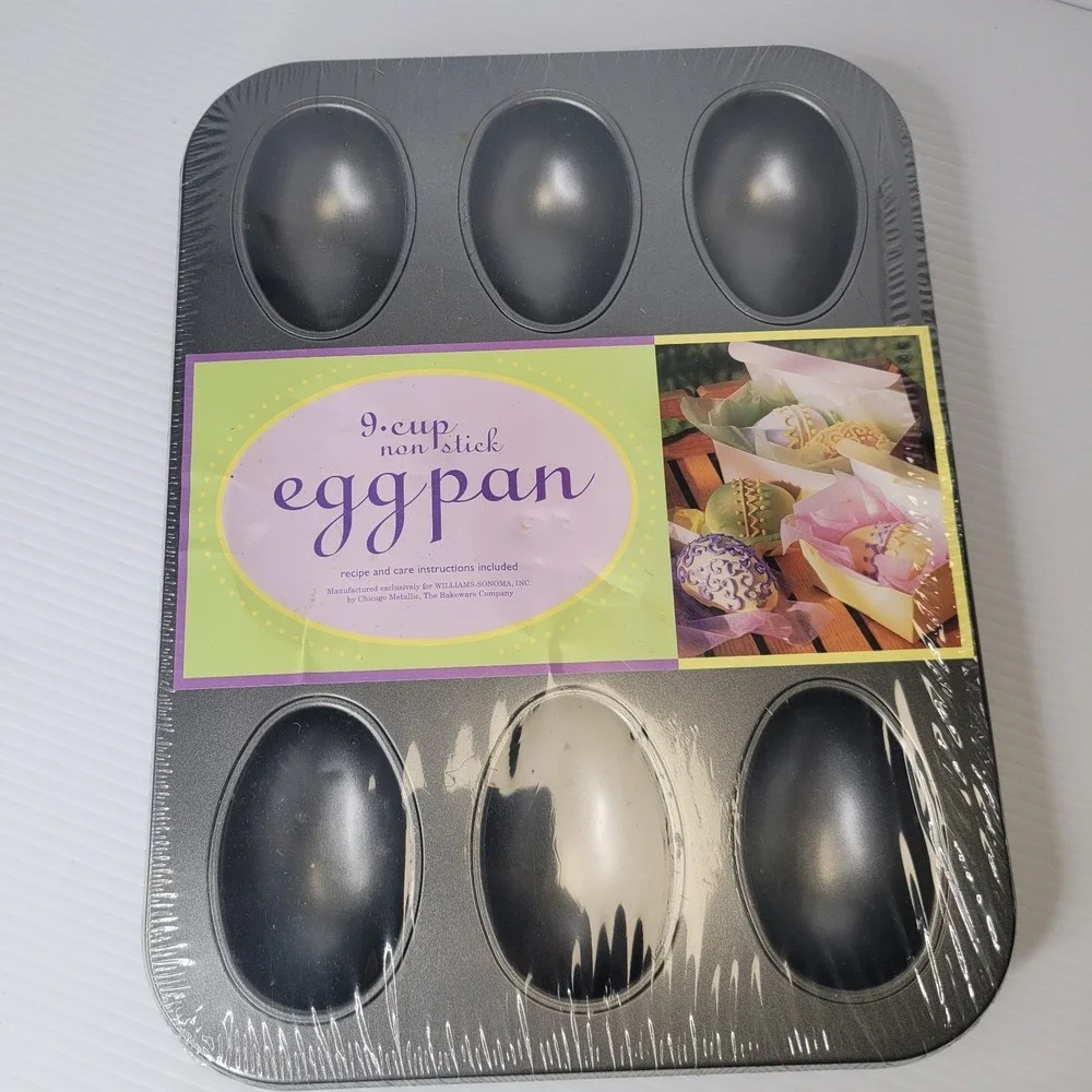 Williams-Sonoma Non Stick Easter Egg Cake Pan/Mold 9-Cup Non-Stick RARE & SEALED